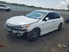 1HGCR2F16HA186990 2017 HONDA ACCORD