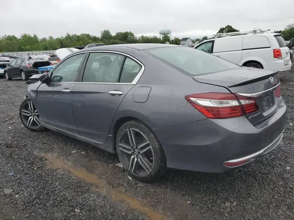 1HGCR2F16HA202699 2017 HONDA ACCORD - Image 2