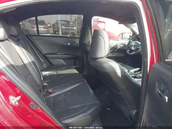 1HGCR2F16HA205912 2017 HONDA ACCORD - Image 8
