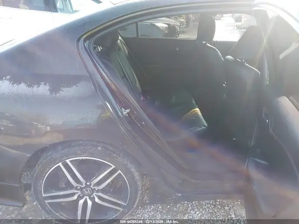 1HGCR2F16HA251238 2017 HONDA ACCORD - Image 8