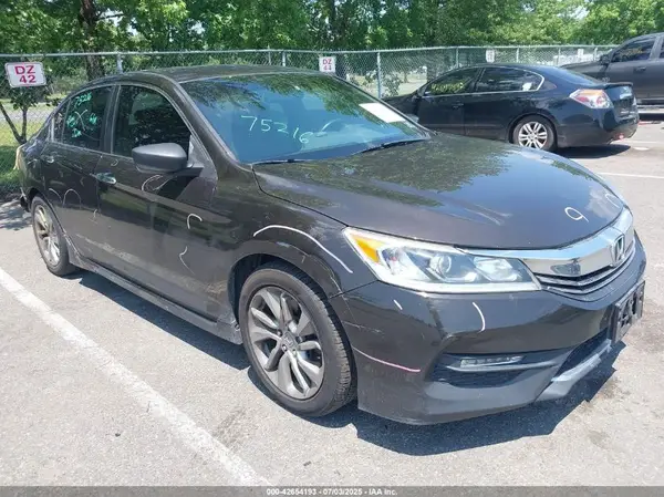 1HGCR2F16HA251241 2017 HONDA ACCORD - Image 1