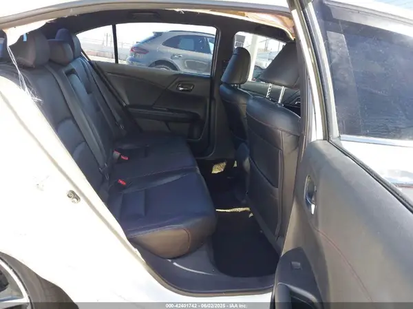 1HGCR2F16HA272333 2017 HONDA ACCORD - Image 8