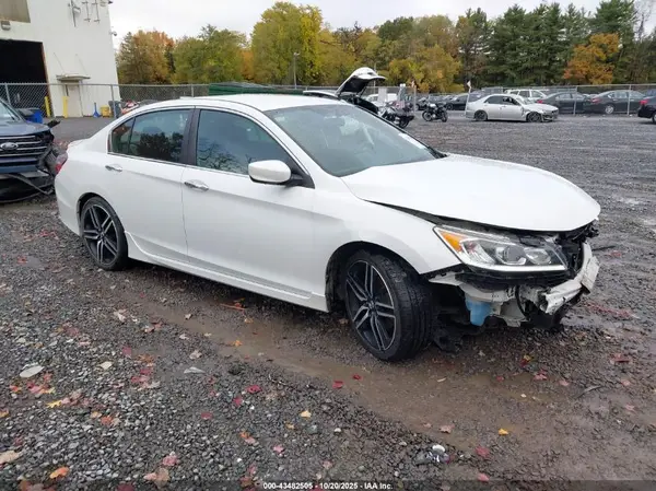 1HGCR2F17HA030344 2017 HONDA ACCORD - Image 1
