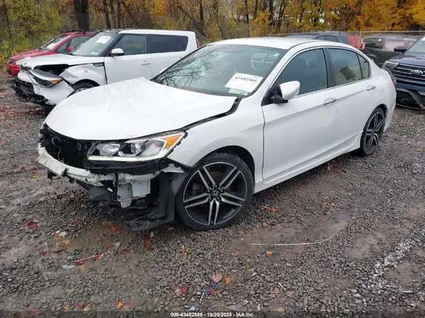 1HGCR2F17HA030344 2017 HONDA ACCORD - Image 2