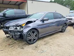 1HGCR2F17HA053137 2017 HONDA ACCORD