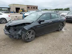 1HGCR2F17HA057821 2017 HONDA ACCORD