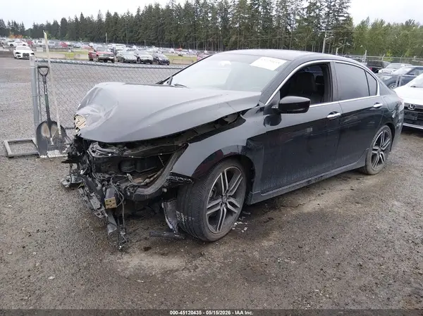 1HGCR2F17HA068124 2017 HONDA ACCORD - Image 2