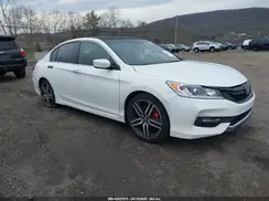 1HGCR2F17HA072898 2017 HONDA ACCORD
