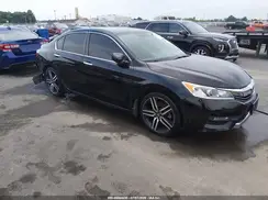 1HGCR2F17HA090530 2017 HONDA ACCORD