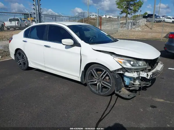 1HGCR2F17HA134235 2017 HONDA ACCORD - Image 1