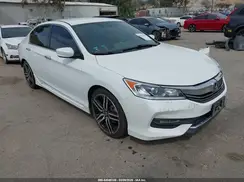 1HGCR2F17HA142819 2017 HONDA ACCORD