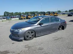 1HGCR2F17HA158308 2017 HONDA ACCORD