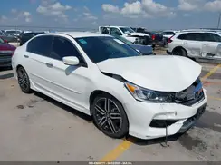 1HGCR2F17HA171589 2017 HONDA ACCORD