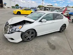 1HGCR2F17HA178977 2017 HONDA ACCORD