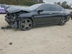 1HGCR2F17HA182589 2017 HONDA ACCORD
