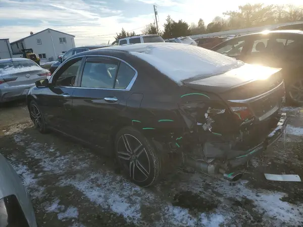 1HGCR2F17HA184195 2017 HONDA ACCORD - Image 2