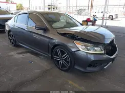 1HGCR2F17HA208141 2017 HONDA ACCORD
