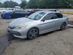 1HGCR2F17HA242581 2017 HONDA ACCORD