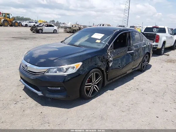 1HGCR2F17HA257548 2017 HONDA ACCORD - Image 2