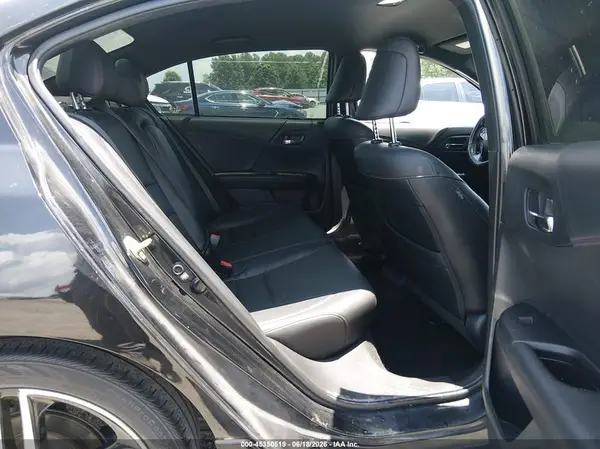 1HGCR2F17HA257548 2017 HONDA ACCORD - Image 8