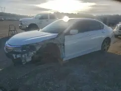 1HGCR2F17HA262359 2017 HONDA ACCORD