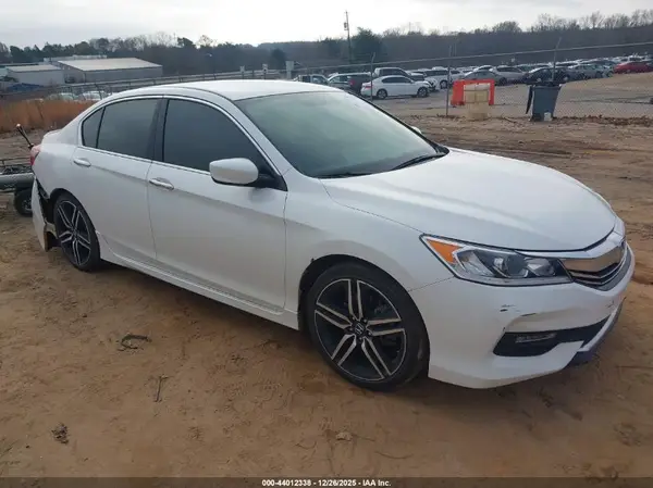 1HGCR2F17HA276682 2017 HONDA ACCORD - Image 1