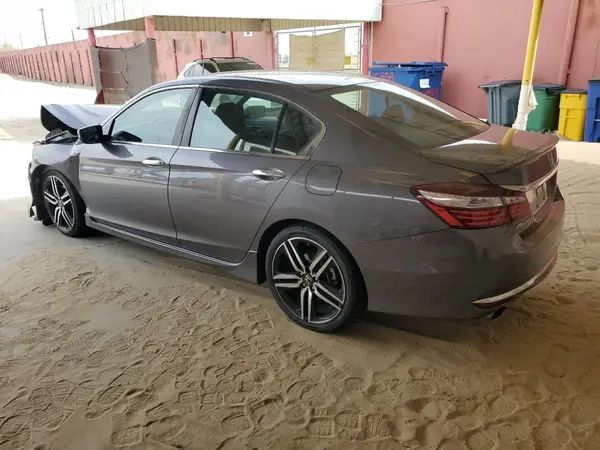 1HGCR2F17HA302312 2017 HONDA ACCORD - Image 2