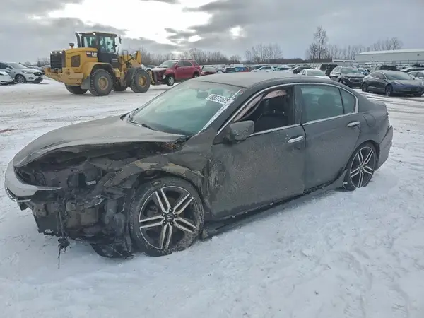 1HGCR2F18HA004013 2017 HONDA ACCORD - Image 1
