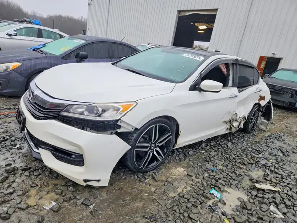1HGCR2F18HA004948 2017 HONDA ACCORD - Image 1