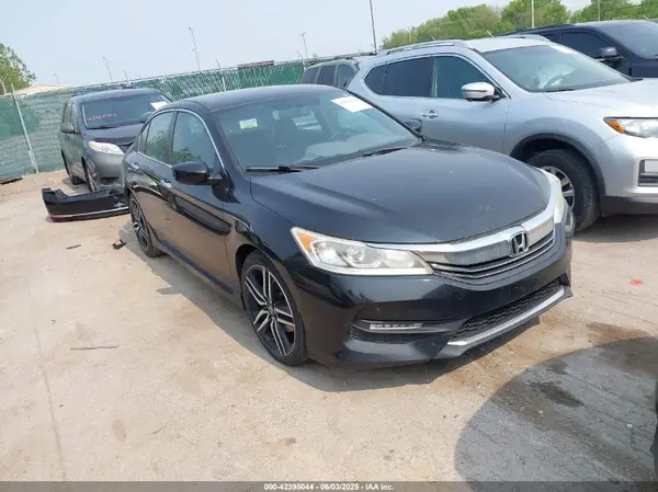 1HGCR2F18HA014489 2017 HONDA ACCORD - Image 1