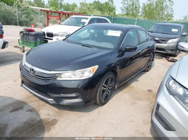 1HGCR2F18HA014489 2017 HONDA ACCORD - Image 2