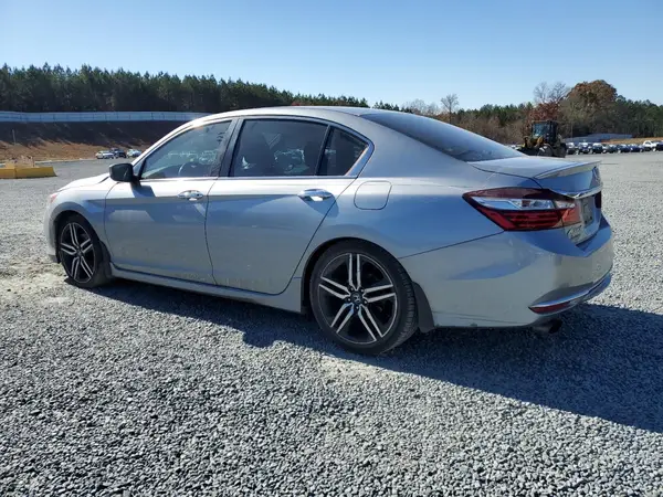1HGCR2F18HA016906 2017 HONDA ACCORD - Image 2