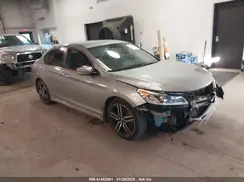 1HGCR2F18HA024083 2017 HONDA ACCORD