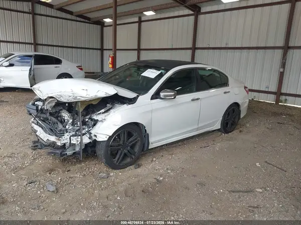 1HGCR2F18HA031258 2017 HONDA ACCORD - Image 2
