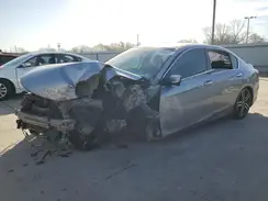 1HGCR2F18HA036122 2017 HONDA ACCORD