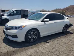 1HGCR2F18HA045094 2017 HONDA ACCORD