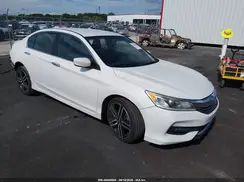 1HGCR2F18HA061361 2017 HONDA ACCORD