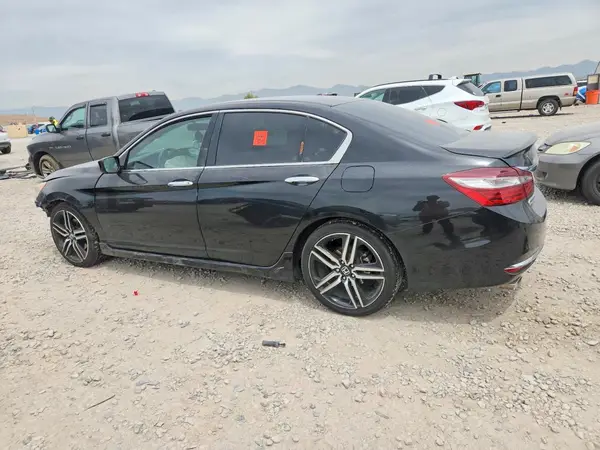 1HGCR2F18HA066236 2017 HONDA ACCORD - Image 2