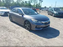1HGCR2F18HA069069 2017 HONDA ACCORD