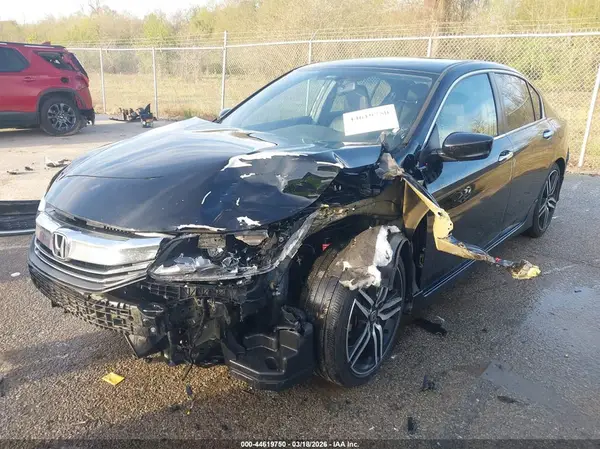 1HGCR2F18HA078578 2017 HONDA ACCORD - Image 2