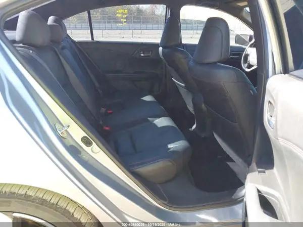 1HGCR2F18HA079004 2017 HONDA ACCORD - Image 8