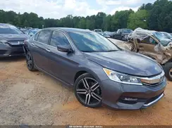 1HGCR2F18HA083893 2017 HONDA ACCORD