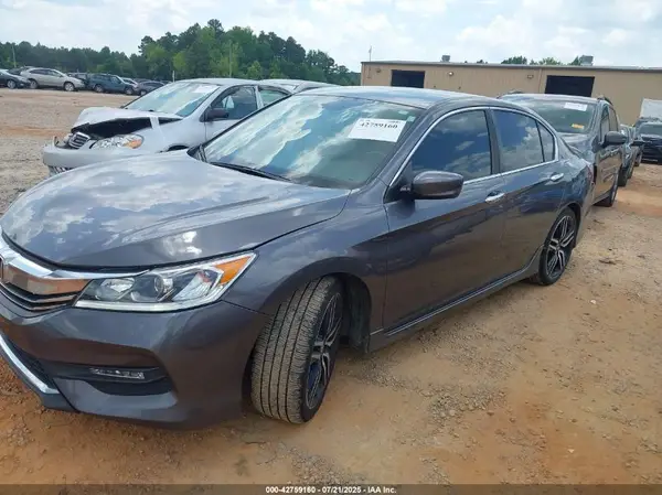 1HGCR2F18HA083893 2017 HONDA ACCORD - Image 2