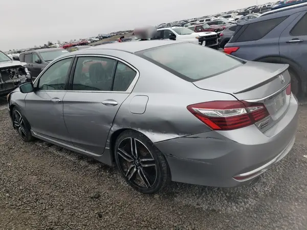 1HGCR2F18HA085336 2017 HONDA ACCORD - Image 2