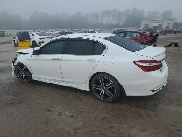 1HGCR2F18HA093078 2017 HONDA ACCORD - Image 2