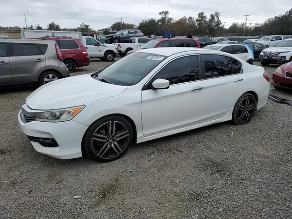 1HGCR2F18HA118769 2017 HONDA ACCORD - Image 1