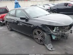 1HGCR2F18HA141338 2017 HONDA ACCORD