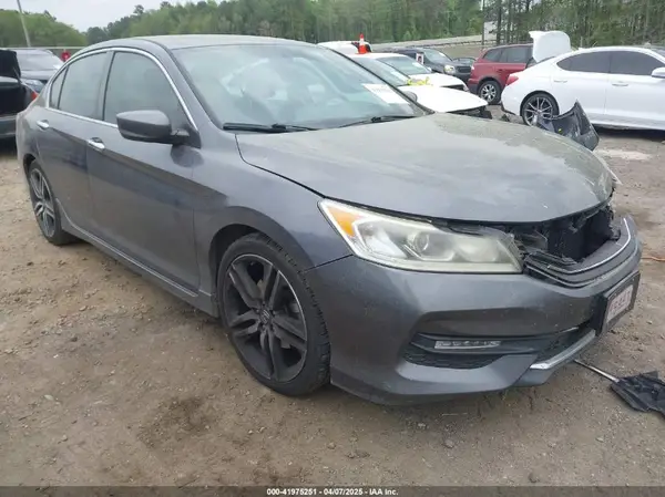 1HGCR2F18HA224283 2017 HONDA ACCORD - Image 1