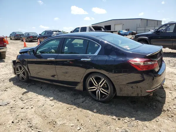 1HGCR2F18HA227541 2017 HONDA ACCORD - Image 2