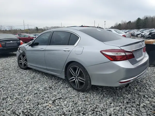 1HGCR2F18HA258580 2017 HONDA ACCORD - Image 2